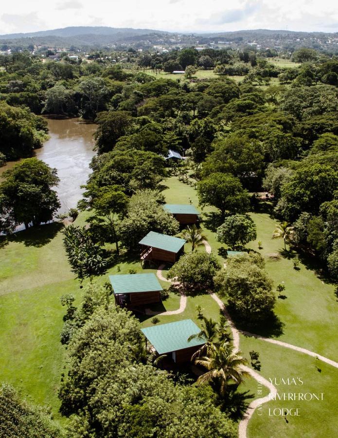 Yumas Riverfront Lodge San Ignacio Bagian luar foto